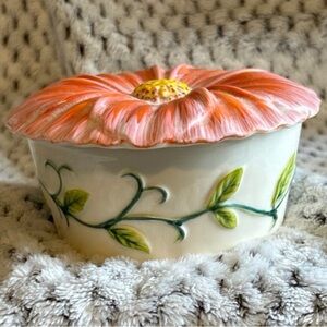 Vintage I. Godinger & Co. Garden of Eden Peony Trinket Box